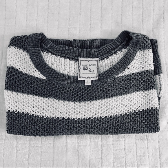 Knitted Short Sleeve Top - Picture 2 of 6